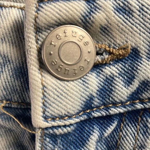 Refuge Women’s Acid Washed Denim Shorts Button Zip Size 7 Vintage - Picture 4 of 9